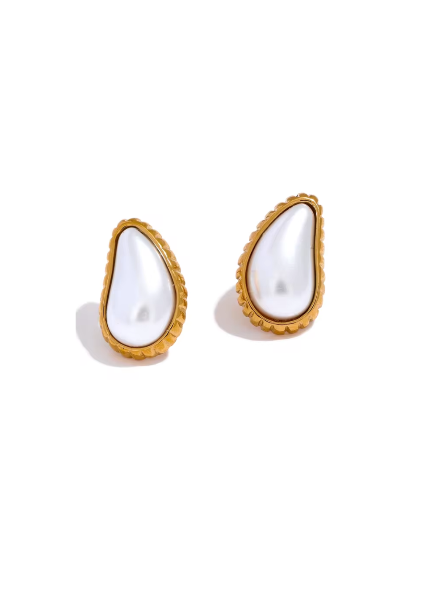 Oyster Earring