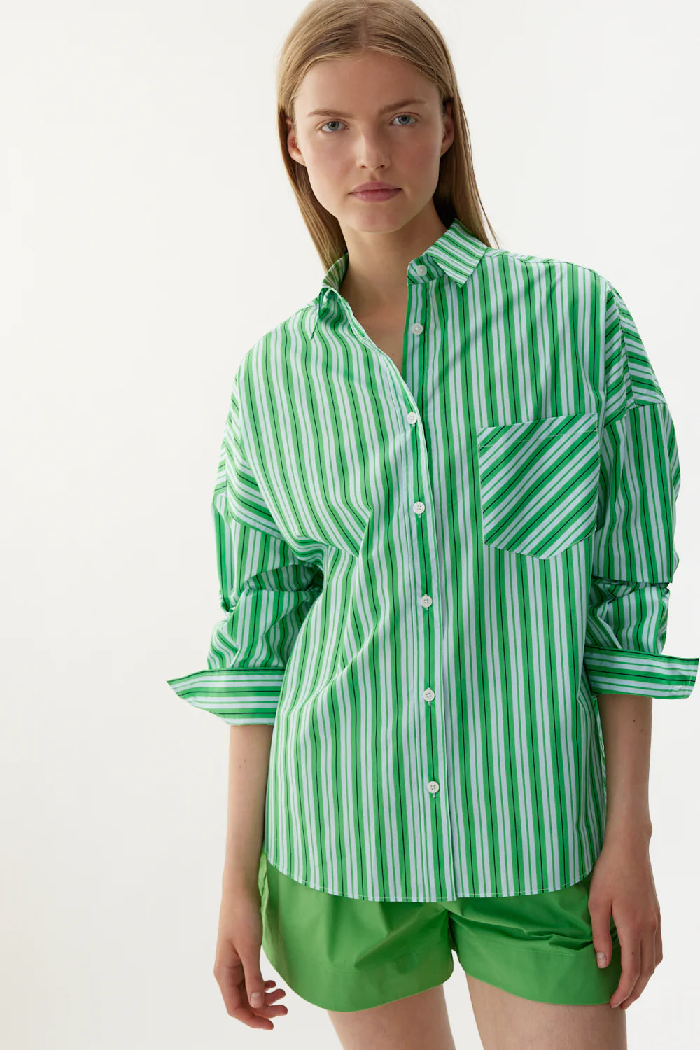 Chiara shirt in Moonstone, Navy & Light Verde